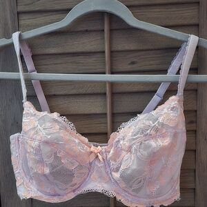 Victoria's Secret Light Pink Lace Bra